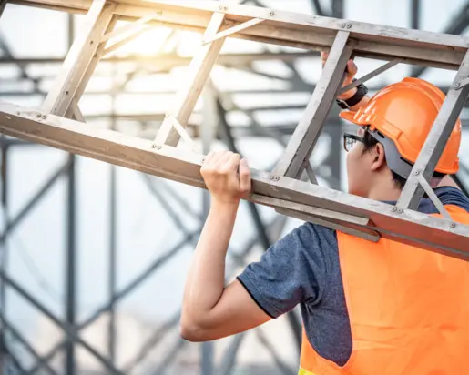 Ladder Safety (Spanish)